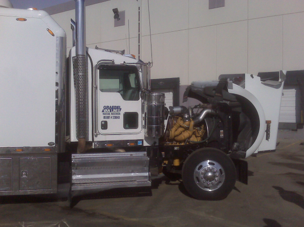 this is a picture of Santa Monica mobile truck repair service